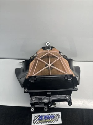 Yamaha YZ250F 2021 caja de aire limpiador filtro arranque jaula montaje admisión Foto 1 de 4