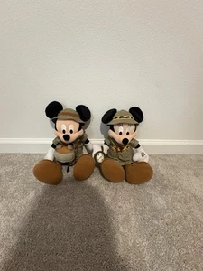 Disney Mickey Minnie Mouse Plush Safari Animal Kingdom - Picture 1 of 1