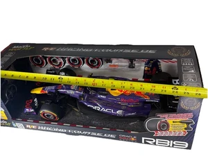 Maisto Red Bull Racing RB19 Sergio Pérez #11 - 1:10 RC Car - Vegas - F1 - NEW - Picture 1 of 13