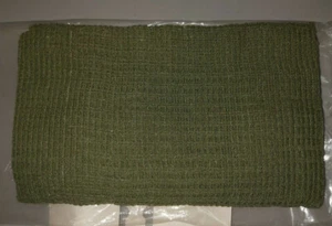SCRIM NET OLIVE AUSTRALIAN ARMY VIETNAM REPRODUCTION - CADETS, BUSH WALKERS GELL - Picture 1 of 1