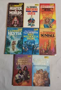 8x DAW Yellow Spine - All 1st Printings G/VG CJ Cherryh - Bild 1 von 6