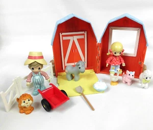 Vintage 2002 Avon Precious Moments Barnyard Fun Mini Farm Playset Barn Animals - Picture 1 of 8