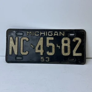 1953 Michigan License Plate NC 45 82 Livingston County - Picture 1 of 6