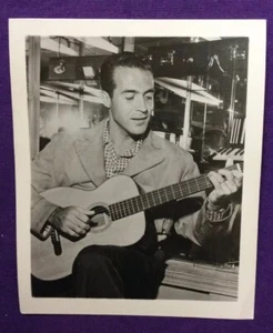Foto vintage de Ricardo Montalbán 4x5 pulgadas P75 - Imagen 1 de 2