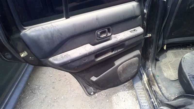 PATHFINDR 2001 Door Trim Panel Rear 26322319 - Image 1 of 4