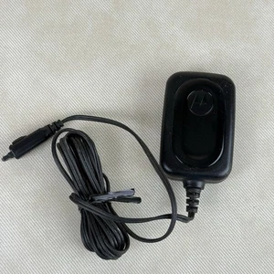 Genuine Motorola SPN5037B AC Adapter Charger for Cell Phone i85 V60 V300 V600 - Picture 1 of 2