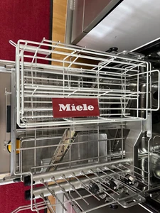 Inserto Miele E 147/1 para una óptima absorción de 10-12 vasos de enjuague bucal. - Imagen 1 de 16