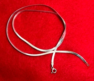 Vintage IBB 925 solid Sterling Silver FLAT HERRINGBONE 20 in. " NECKLACE Italy - Picture 1 of 4
