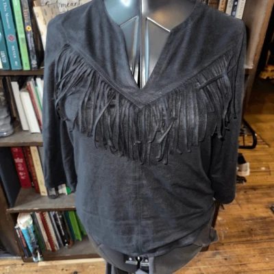 Blusa vaquera Express flecos gamuza occidental negra cuello en V Foto 1 de 3