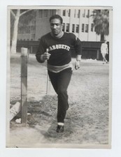 AFRICAN AMERICAN OLYMPIC ATHLETE, RALPH METCALFE  MARQUETTE UNIVERSITY 1934 phot