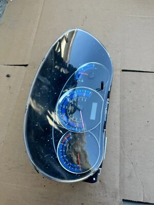 2009 - 2013 斯巴鲁 Forester 速度计仪表簇仪表 83k 原始设备制造商 — 第 1/4 张图片