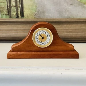 Vintage Wood Craft Brown Wood Quartz Mantle Table Shelf Clock Battery Operated - Picture 1 of 10