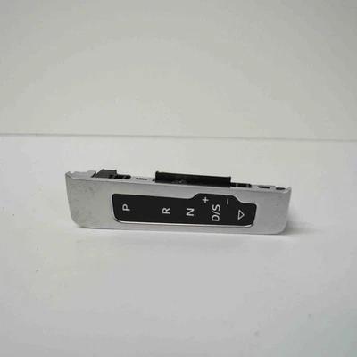 AUDI A3 Berlina 8VS, 8VM Altre Centraline 8V1713463A 2.0 Benzina 13676890 - Immagine 1 di 4