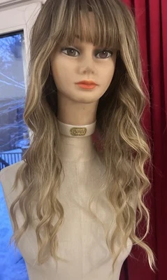 Preciosa Peluca de Pelo Balayage Sintético Largo Ondulado - Travesti - Cosplay Foto 1 de 4