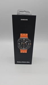 Samsung - Galaxy Watch Ultra Smartwatch 47mm LTE - Titanium Gray - Zdjęcie 1 z 4