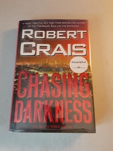 SIGNED Chasing Darkness by Robert Crais (Hardcover 2008) EX, 1st, Elvis Cole - Picture 1 of 6