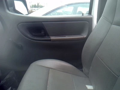 RANGER    2006 Front Door Trim Panel 30767044 Foto 1 de 4