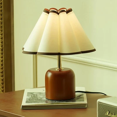 Cute Small Table Lamp, Vintage Mid Century Modern Bedside Nightstand Lamp wit... - Image 1 of 4