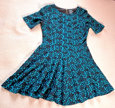 Vestido Gabby Skye verde azulado y negro tejido calce y acampanado manga corta para mujer talla 14 Foto 1 de 4