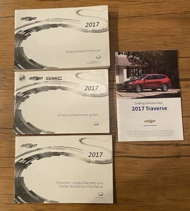 2017 Chevrolet Traverse Owners Manual Set - Bild 1 von 1