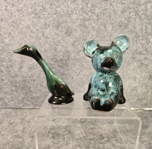 Vintage BLUE MOUNTAIN Collection CANADIAN POTTERY Glazed Clay Bear And Bird Lot - Picture 1 of 14