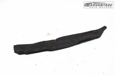 2019-2025 CADILLAC XT4 FRONT LEFT DRIVER SIDE FENDER REARWARD INSULATOR OEM - Image 1 of 4