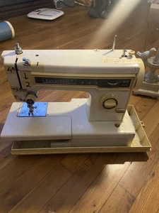 vintage sears kenmore sewing machine 158.14300 - Picture 1 of 8