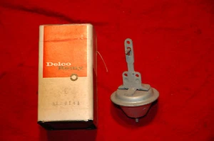 1959 11116144 DELCO REMY VACUUM ADVANCE OLDSMOBILE 1110931& 1110968 DISTRIBUTORS - Picture 1 of 2