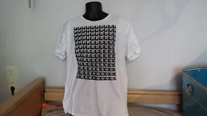 DC, con patrón DC negro rojo, camiseta, XL, NUEVO - Imagen 1 de 1