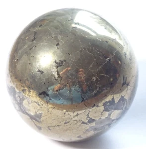 SCHÖNE GROSSE HEILER GOLDKUGEL 4,8 cm 320 g - Eisenpyrit und Magnetit - Bild 1 von 5