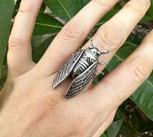 Cicada Ring 925 STERLING SILVER Flying Bug Insect Fly Cute Entomology Charm Gift - Picture 1 of 10