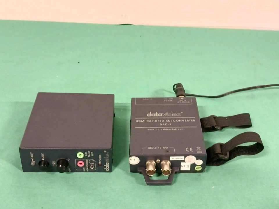 Convertidor Datavideo DAC-9 HDMI a HD/SD-SDI con Intercomunicador ITC-100SL Beltpack Foto 1 de 4