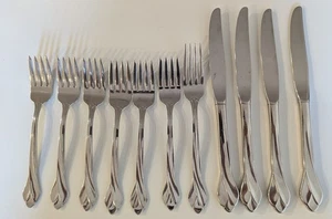 Oneida Tribeca Posate Inox USA 11 Pezzi Forchette Coltelli - Foto 1 di 7