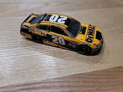 Coche Nas Matt Kenseth 1:64 Diecast Dewalt # 20 amarillo negro  Foto 1 de 4