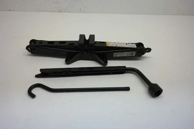 Chevrolet Equinox 2010-2017 gato con herramienta  Foto 1 de 4