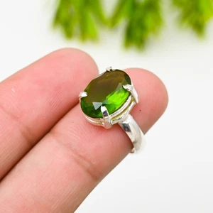 Peridot Gemstone 925 Sterling Silver Ring Handmade Jewelry Ring Gift For Love - Picture 1 of 5
