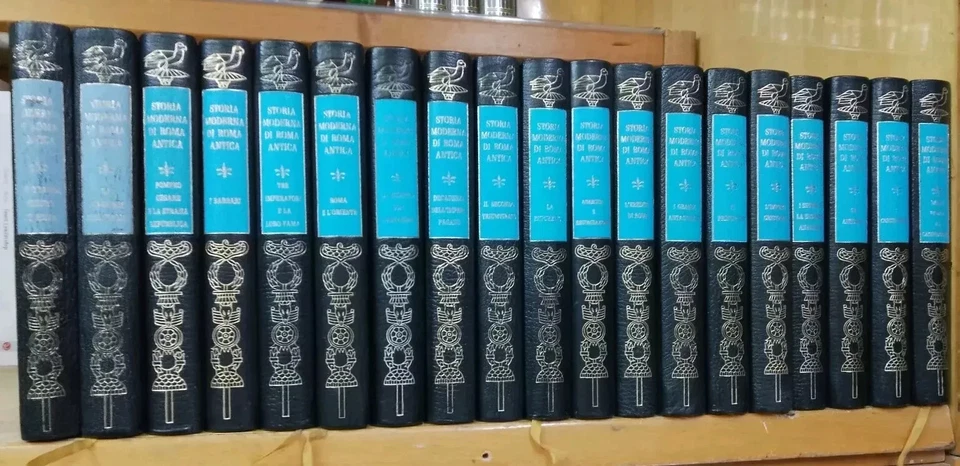 STORIA MODERNA DI ROMA ANTICA completa 18 volumi cartonati AMICI DELLA STORIA - Immagine 1 di 1