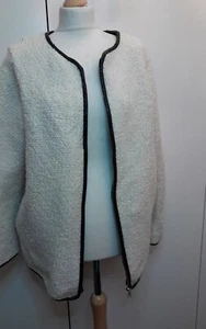 NEW LOOK SIZE 10 CREAM WOOL RICH BOUCLE ZIP UP JACKET .FAUX LEATHER TRIM.LINED - Picture 1 of 13