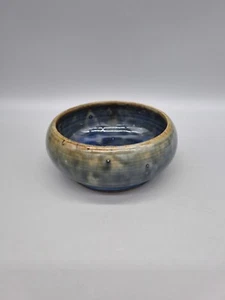 A Studio Pottery Footed Bowl With 'BJ' Makers Mark. - Picture 1 of 12