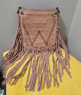NUEVO CON ETIQUETAS - Wrangler - Bandolera - Rosa pálido - Cremallera superior - Flecos Foto 1 de 3