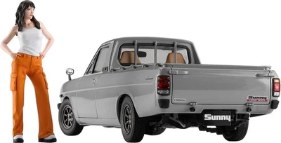 1/24 Datsun Sunny Truck Long Body Deluxe w/Girls Figure Plastic Model SP626 (Car - Image 1 of 4