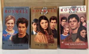 ROSWELL HIGH TV-Tie In Paperbacks (#3-#9-#10) (All 1st Prints) Melinda Metz - Picture 1 of 17