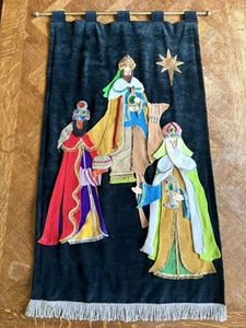 Vintage 1970’s Handmade Christmas wall hanging featuring the Three Wisemen. - Picture 1 of 9