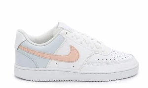 NIKE WOMEN'S COURT VISION SNEAKER WHITE WITH BLUE BACK & PEACH SWOOSH *SIZE 11* - Picture 1 of 12