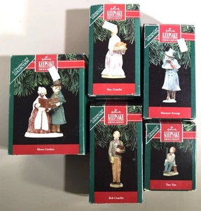 5 Piece - 1991 Hallmark Keepsake Hand Painted A CHRISTMAS CAROL Ornament Set - Picture 1 of 7