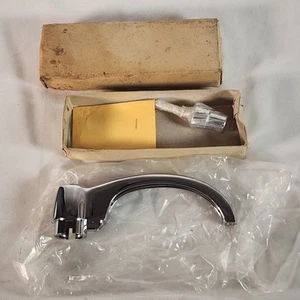 NOS 1952 - 1966 Chevy GMC Pickup Truck Exterior Door Handle 3698881 - Foto 1 di 5