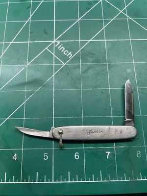 Cuchillo de Bolsillo Pequeño Imperial Dista Rod Of Asclepius (Símbolo Médico), Hecho en EE. UU. Foto 1 de 2