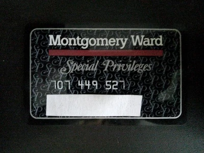 *MONTGOMERY WARD SPECIAL PRIVILEGES RARE EXPIRED CREDIT CARD*  No expiry date. - Image 1 of 2