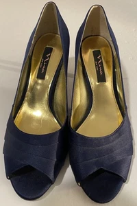 Nina NY Navy Blue Satin Peep Toe Pumps Size 10 Leather Soles/Lining Formal/Party - Picture 1 of 8