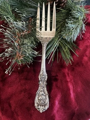 Tenedor grande para servir Francis 1st Reed & Barton Sterling. Sin precio base Foto 1 de 4